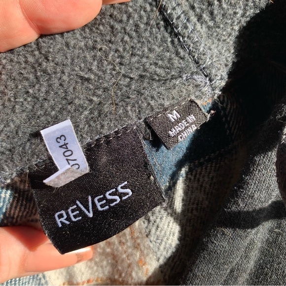 ReVess Plaid Shacket Size Medium - Picture 3 of 7